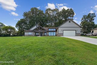 354 Fairway Drive, Dandridge, TN 37725