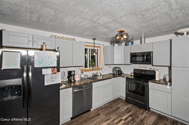 314 E Jensen Dr, Hayden, ID 83835