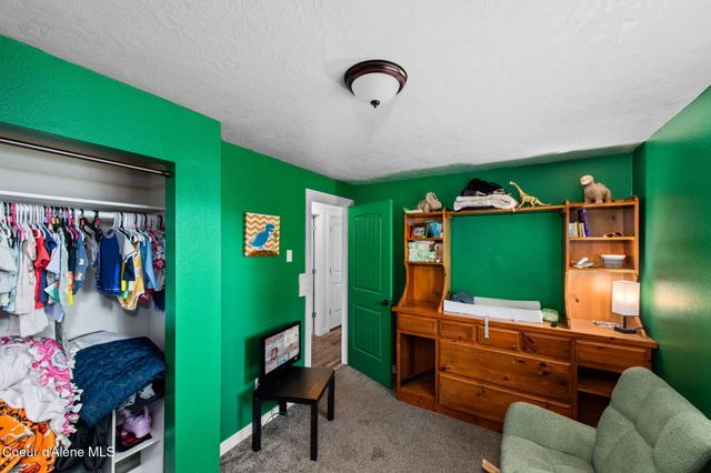 314 E Jensen Dr, Hayden, ID 83835