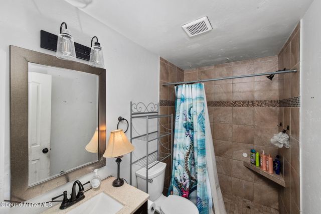 314 E Jensen Dr, Hayden, ID 83835