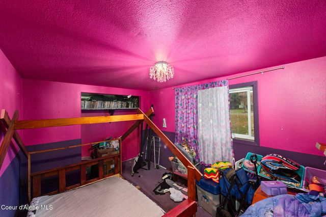 314 E Jensen Dr, Hayden, ID 83835