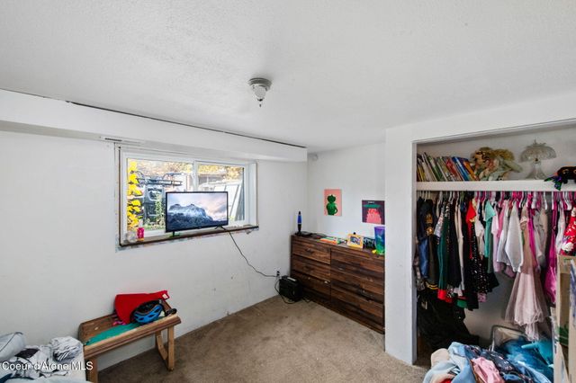 314 E Jensen Dr, Hayden, ID 83835