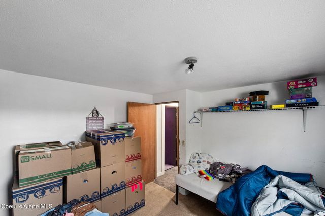 314 E Jensen Dr, Hayden, ID 83835