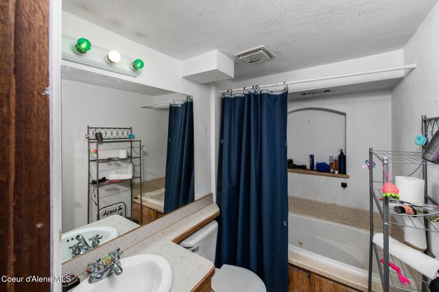 314 E Jensen Dr, Hayden, ID 83835