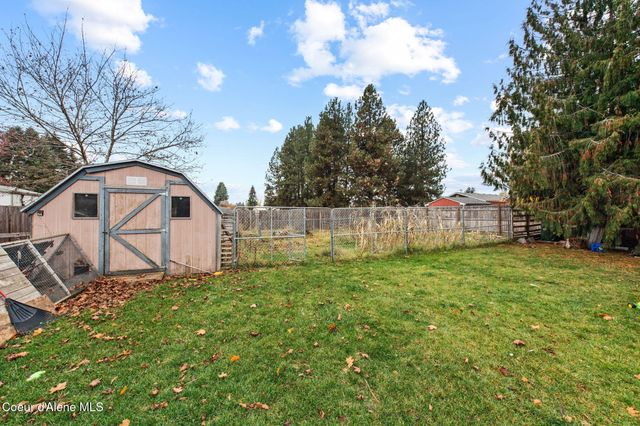 314 E Jensen Dr, Hayden, ID 83835