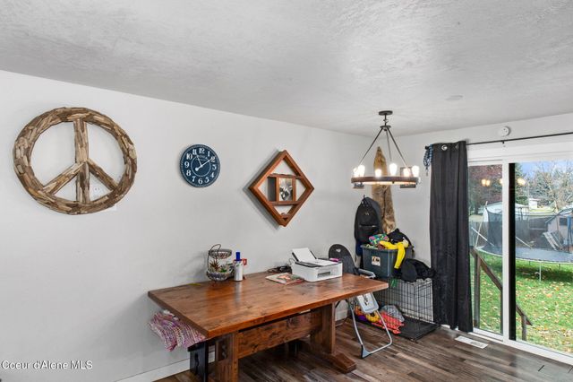 314 E Jensen Dr, Hayden, ID 83835