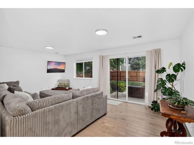 439 Stoney Brook Road, Fort Collins, CO 80525