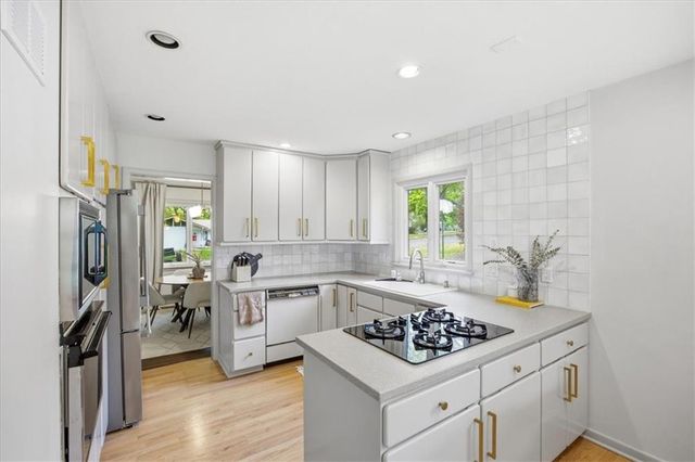 4407 E 108th Street, Kansas City, MO 64137