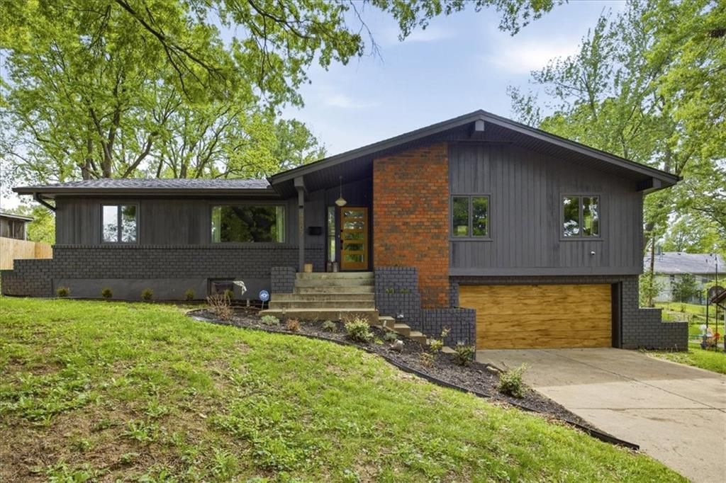 4407 E 108th Street, Kansas City, MO 64137