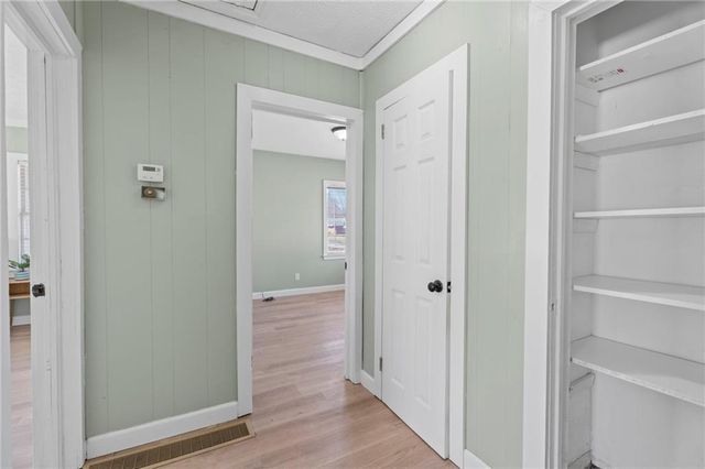 871 Springvalley Drive, Forest Park, GA 30297