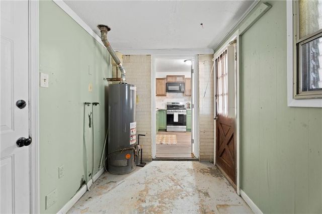 871 Springvalley Drive, Forest Park, GA 30297