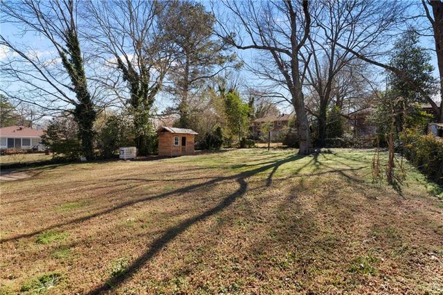 871 Springvalley Drive, Forest Park, GA 30297