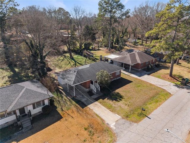 871 Springvalley Drive, Forest Park, GA 30297