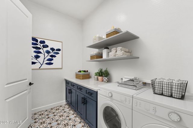 20110 W Minnezona Avenue, Litchfield Park, AZ 85340