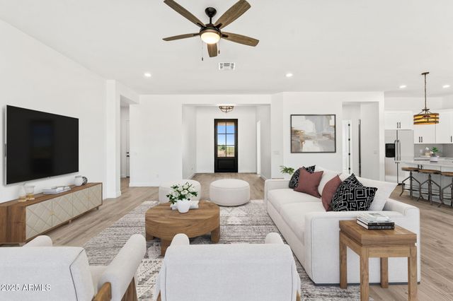 20110 W Minnezona Avenue, Litchfield Park, AZ 85340