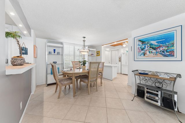 1 HARBOURSIDE Drive 1204, Delray Beach, FL 33483