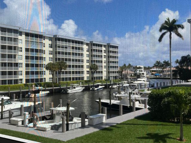 1 HARBOURSIDE Drive 1204, Delray Beach, FL 33483