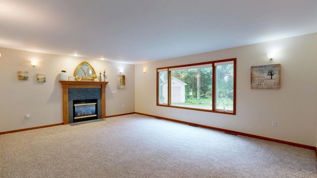 3227 Setting Sun Boulevard, Saginaw, MI 48603