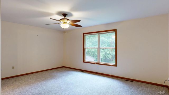 3227 Setting Sun Boulevard, Saginaw, MI 48603
