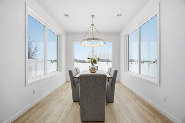 4769 32nd Street S, Fargo, ND 58104