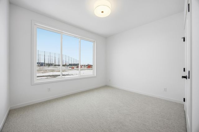 4769 32nd Street S, Fargo, ND 58104