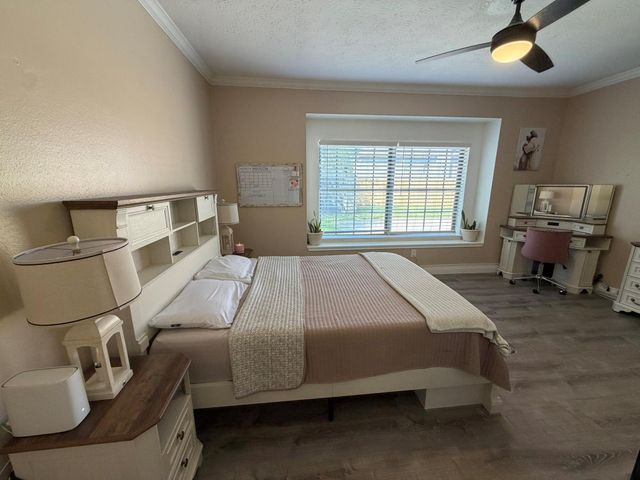14610 Cobre Valley Drive, Houston, TX 77062