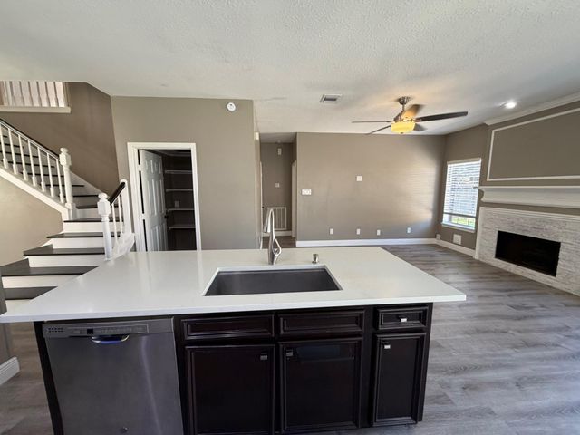 14610 Cobre Valley Drive, Houston, TX 77062