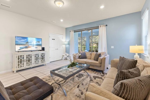 5405 MISTY OAK CIRCLE, Davenport, FL 33837