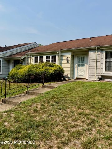 442C Dartmoor Way, Manchester, NJ 08759
