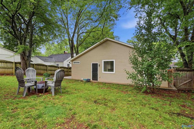 1917 Vanderbilt Circle, Huntsville, AL 35801