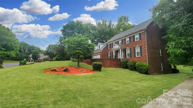 8331 Dunstaff Road, Charlotte, NC 28269