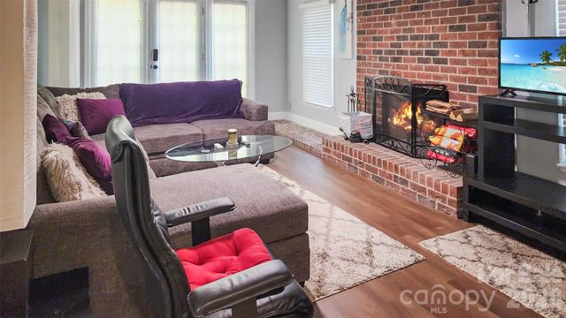 8331 Dunstaff Road, Charlotte, NC 28269