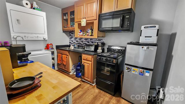8331 Dunstaff Road, Charlotte, NC 28269