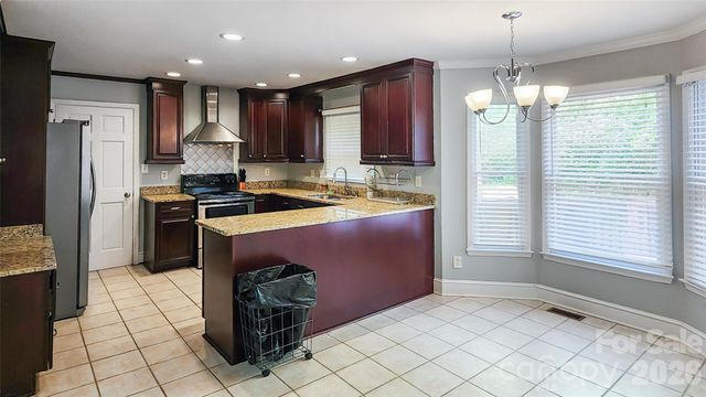 8331 Dunstaff Road, Charlotte, NC 28269