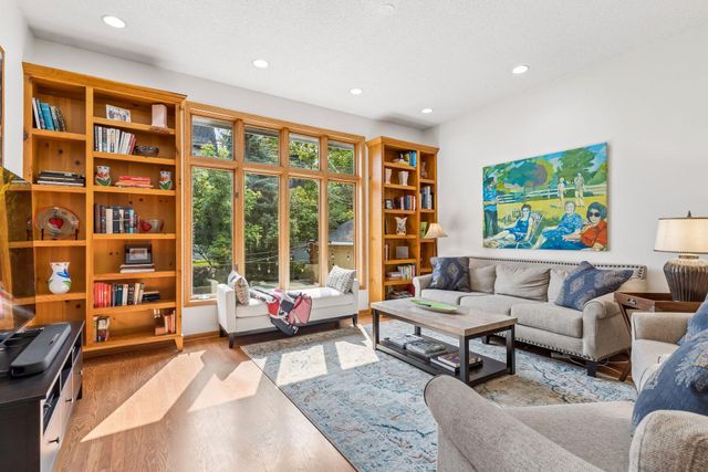 3835 Washburn Avenue S, Minneapolis, MN 55410