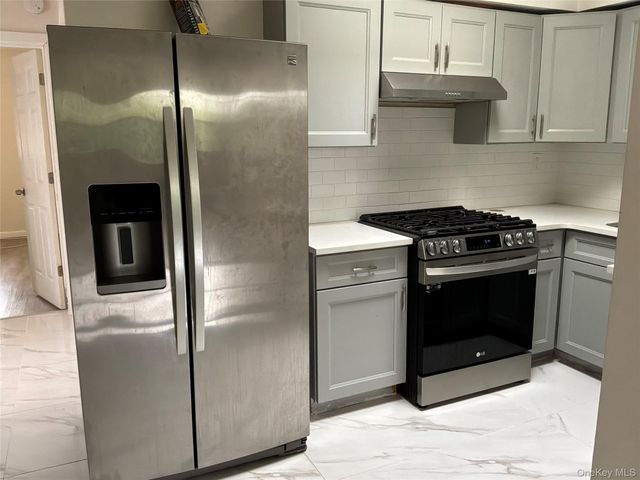 1020 E 213th Street, Bronx, NY 10469