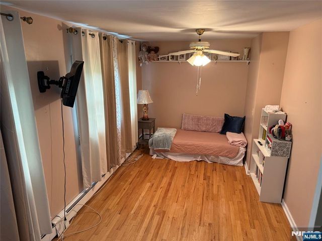 23 Lavina Trail, Jefferson Township, NJ 07438