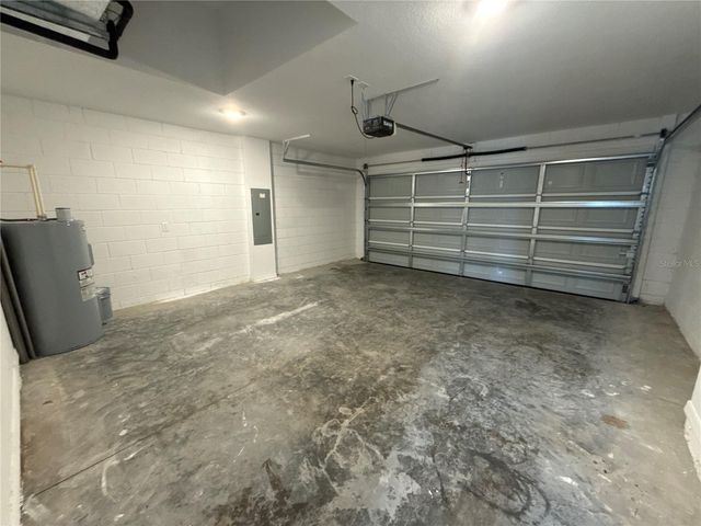 3 MALAUKA COURSE TERRACE, Ocklawaha, FL 32179