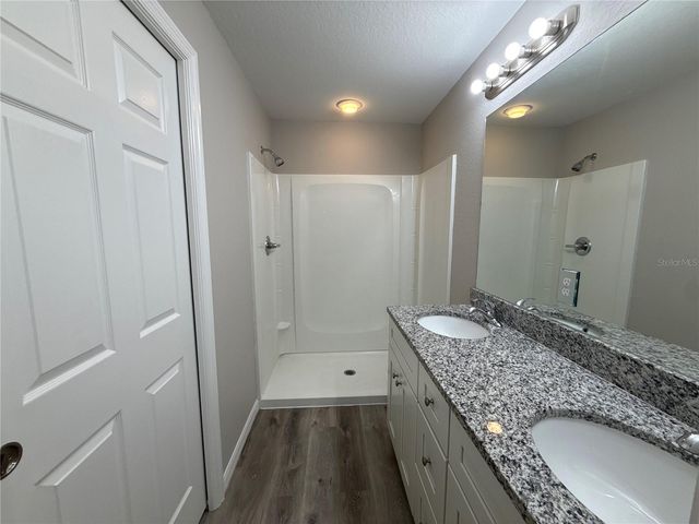 3 MALAUKA COURSE TERRACE, Ocklawaha, FL 32179