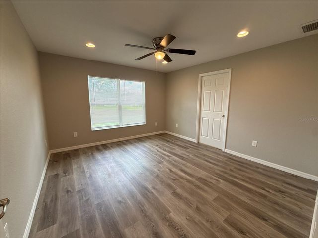 3 MALAUKA COURSE TERRACE, Ocklawaha, FL 32179