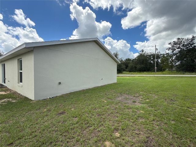 3 MALAUKA COURSE TERRACE, Ocklawaha, FL 32179