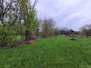 2184 Field Street, Detroit, MI 48214