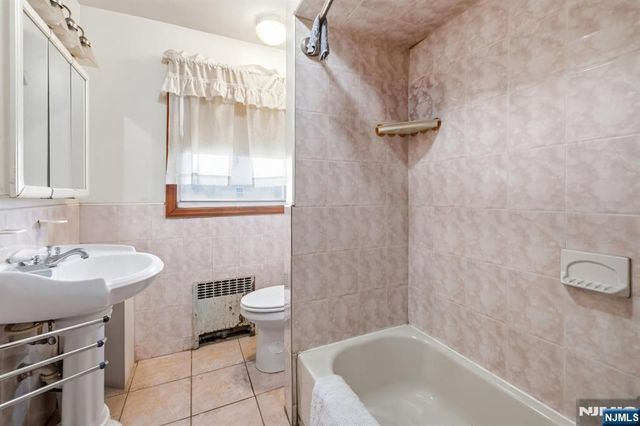 399 34th Street, Paterson, NJ 07504