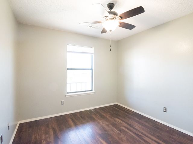 1902 Thrush Street, Springdale, AR 72764
