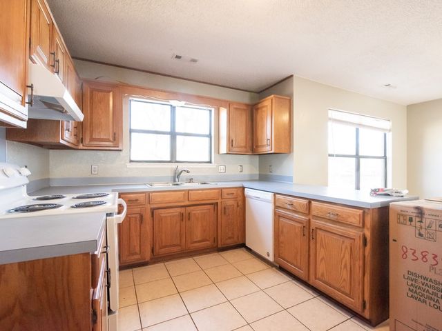1902 Thrush Street, Springdale, AR 72764