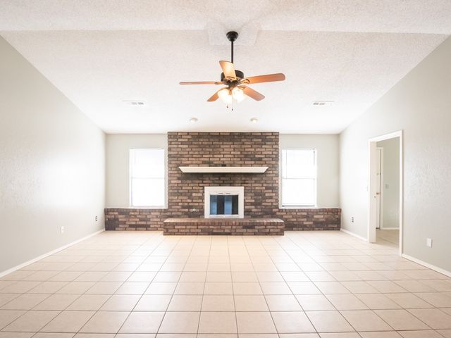 1902 Thrush Street, Springdale, AR 72764