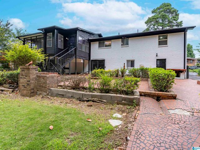 1633 BROOKFIELD LANE, Birmingham, AL 35214