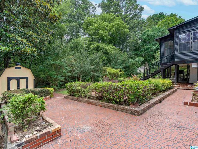 1633 BROOKFIELD LANE, Birmingham, AL 35214