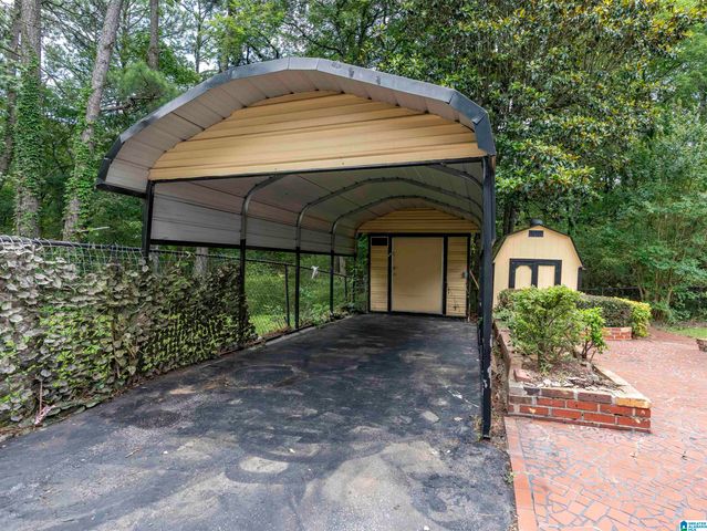 1633 BROOKFIELD LANE, Birmingham, AL 35214