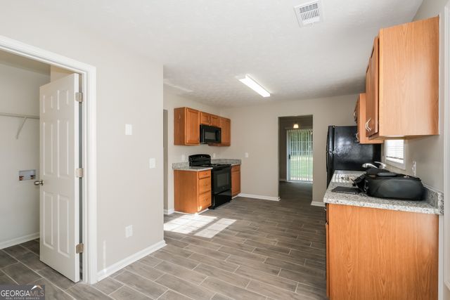 65 Burdell Drive, Covington, GA 30016